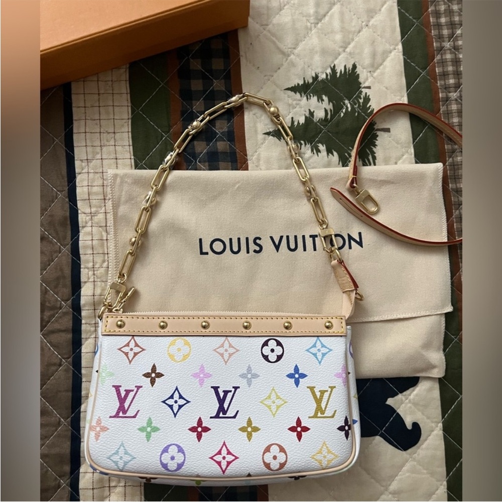 SOLD *EB 2025 LV X TM Murakami Multicolor Pochette Accessories Bag- NWT - Picture 4 of 14